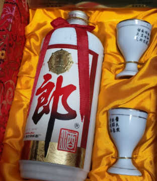 安阳名酒回收 茅台酒 五粮液 国窖1573 郎酒